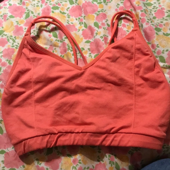 BUNDLE!! 3 Fabletics bras - Picture 3 of 5
